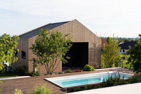 Designer home with USSPA Swim Spa XL – inspiration for placing a premium all-season pool. Photo: MgA. Pavel Juřík