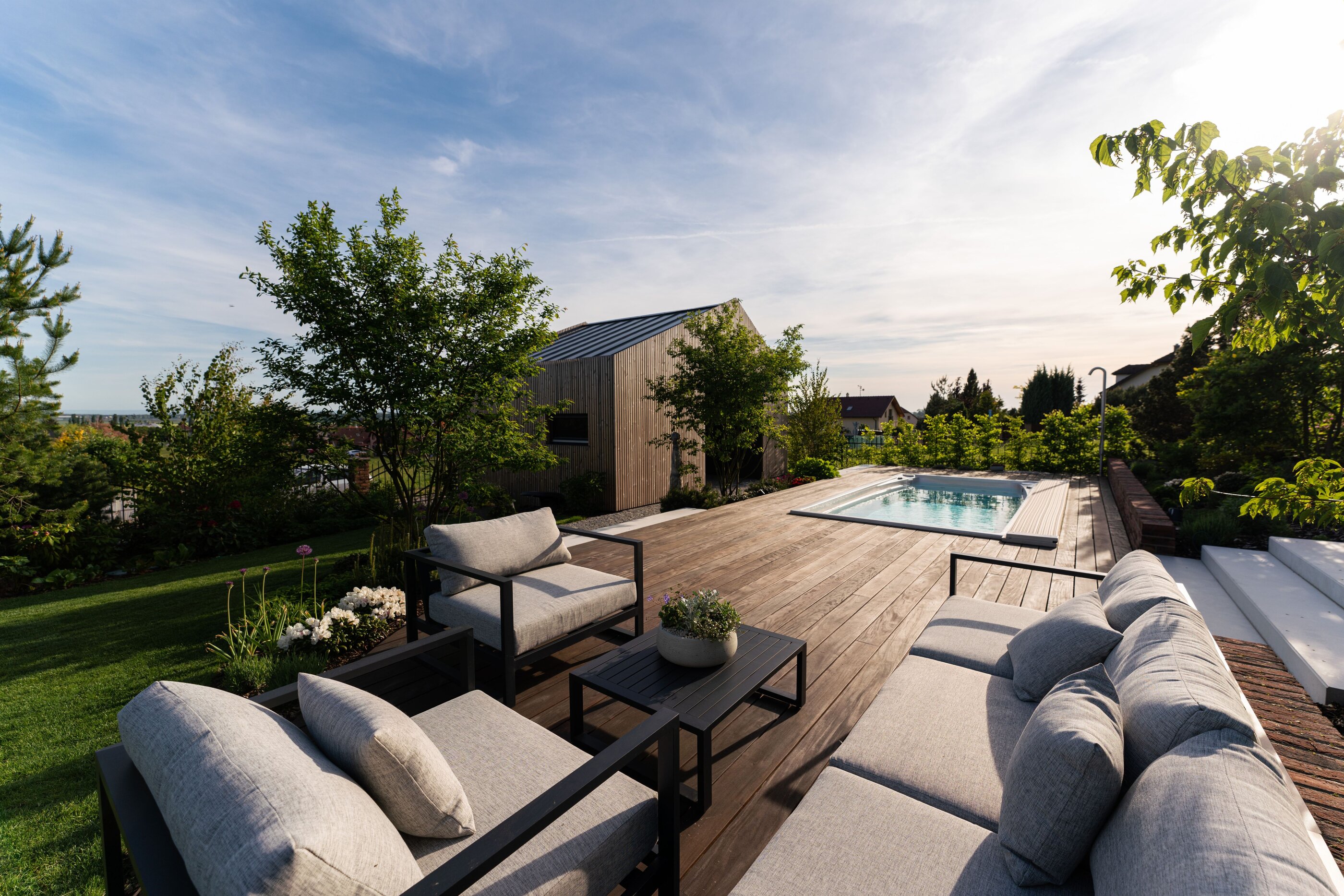 Designer home with USSPA Swim Spa XL – inspiration for placing a premium all-season pool. Photo: MgA. Pavel Juřík