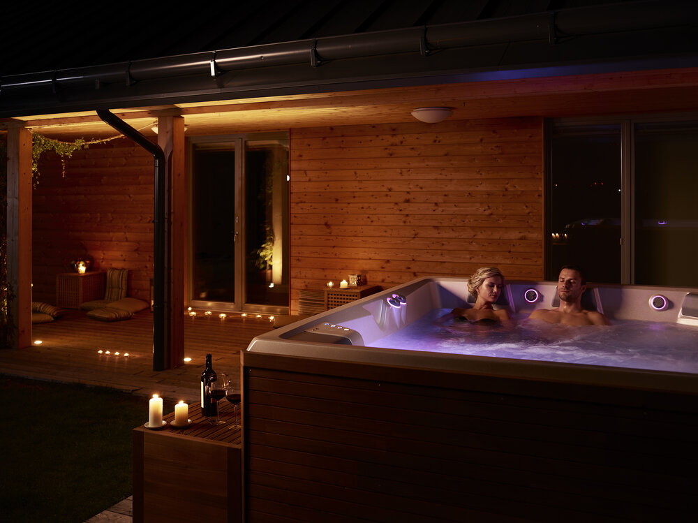 USSPA hot tub – warm water and massage jets ease stress and support emotional well‑being at home.