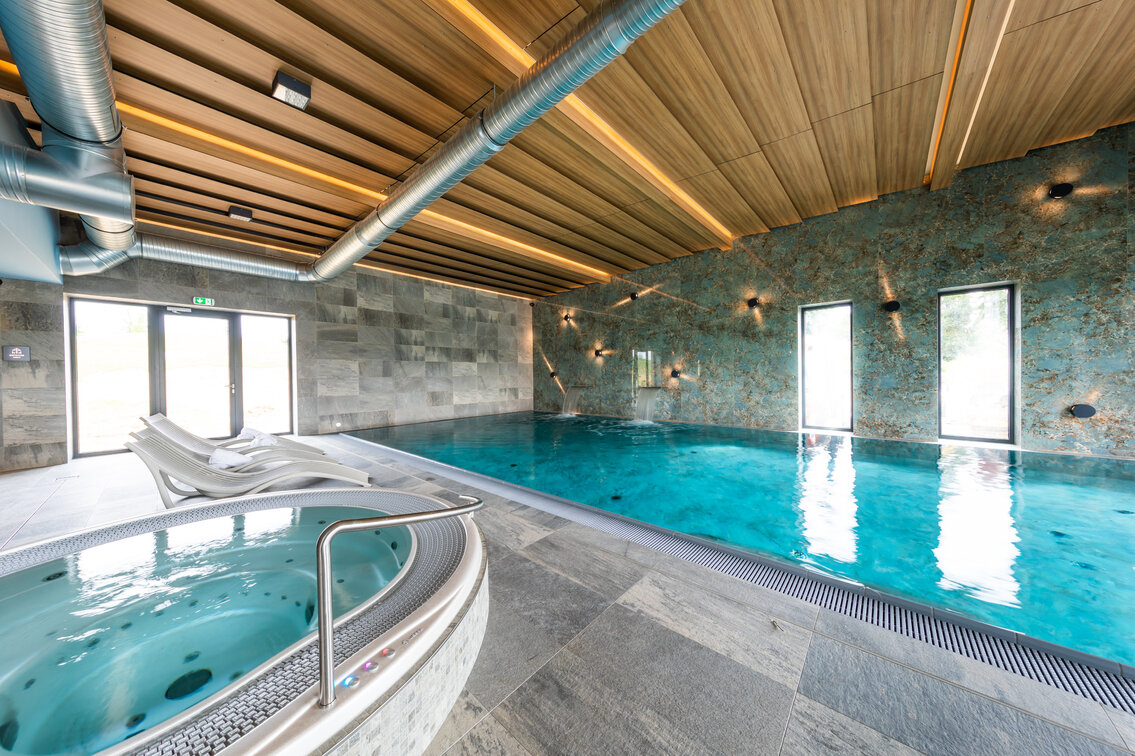 USSPA Dino – professional hot tub in hotel wellness for client comfort and satisfaction.