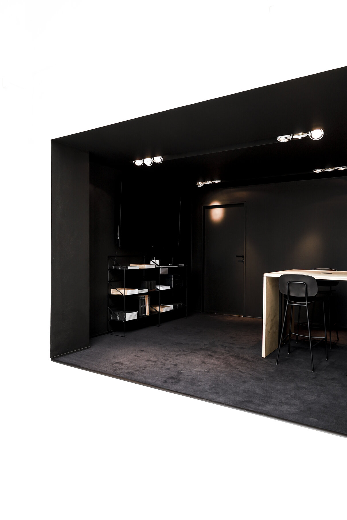 USSPA Dolní Dobrouč showroom – relaxation in outdoor hot tubs, wellness, year-round swim spa.