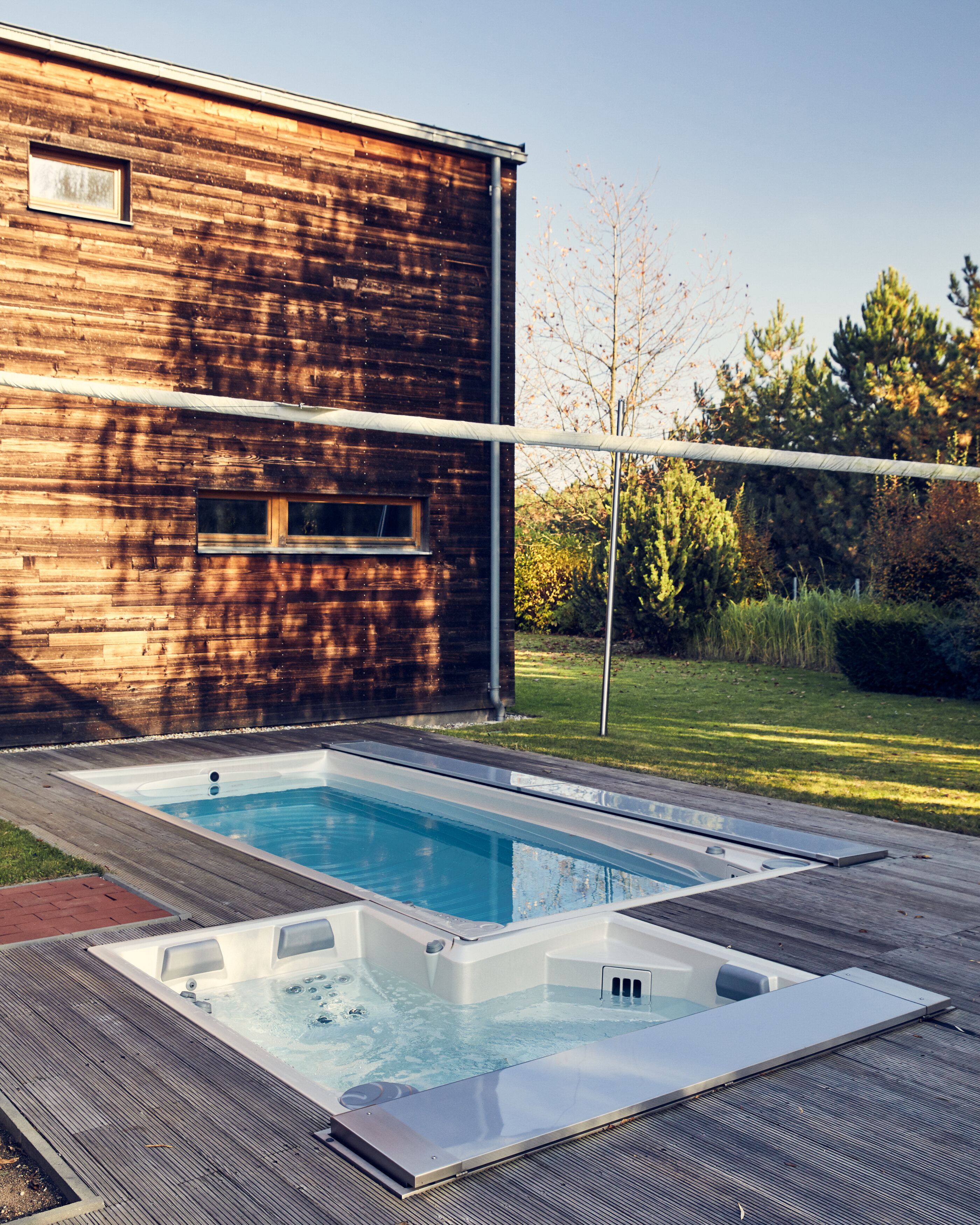 USSPA showroom in Prague – Zeleneč. Try outdoor hot tubs and a year-round swim spa.