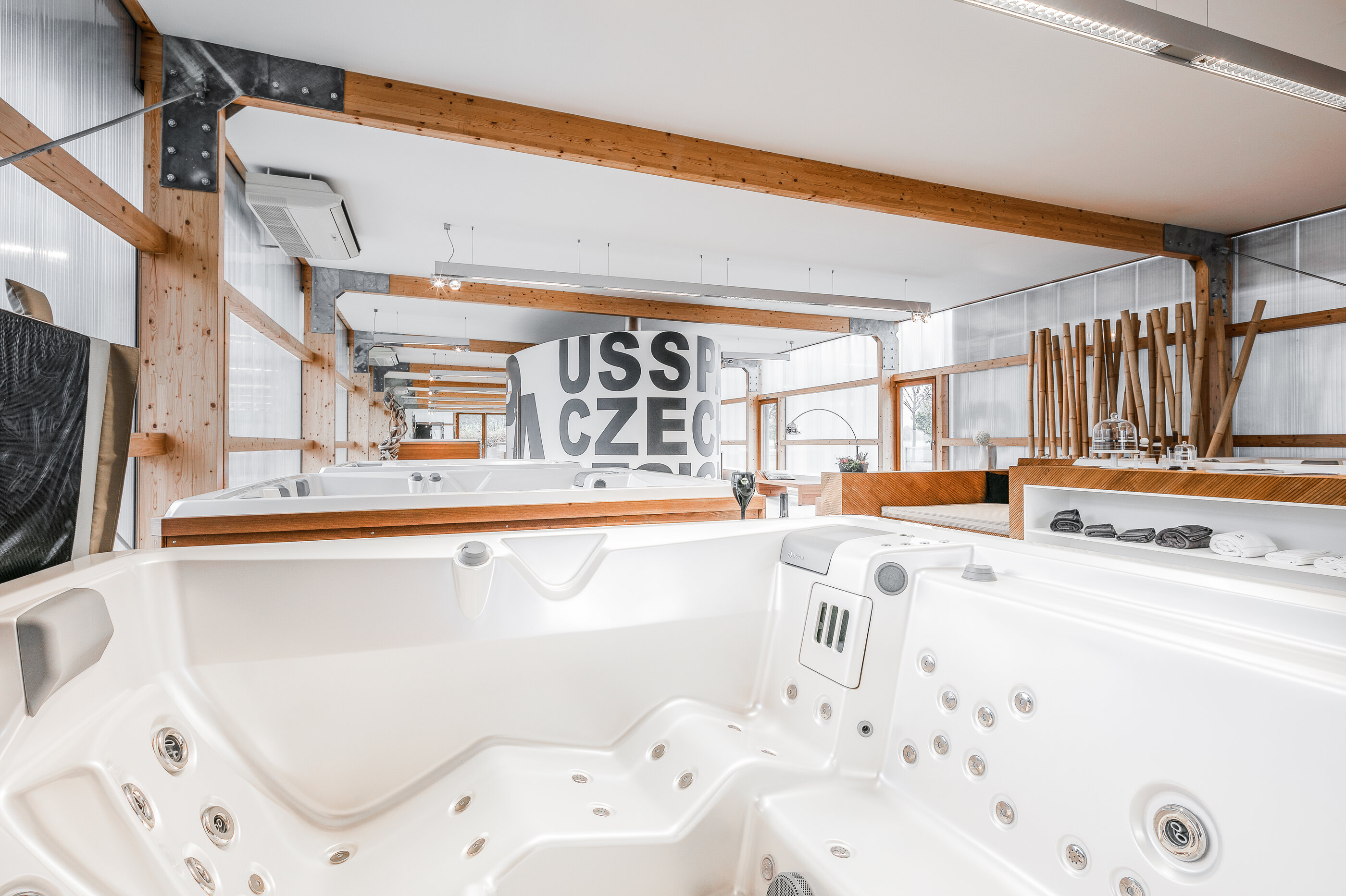 USSPA showroom Prague – Zeleneč, inspiration for home wellness, design, and a relaxing garden.
