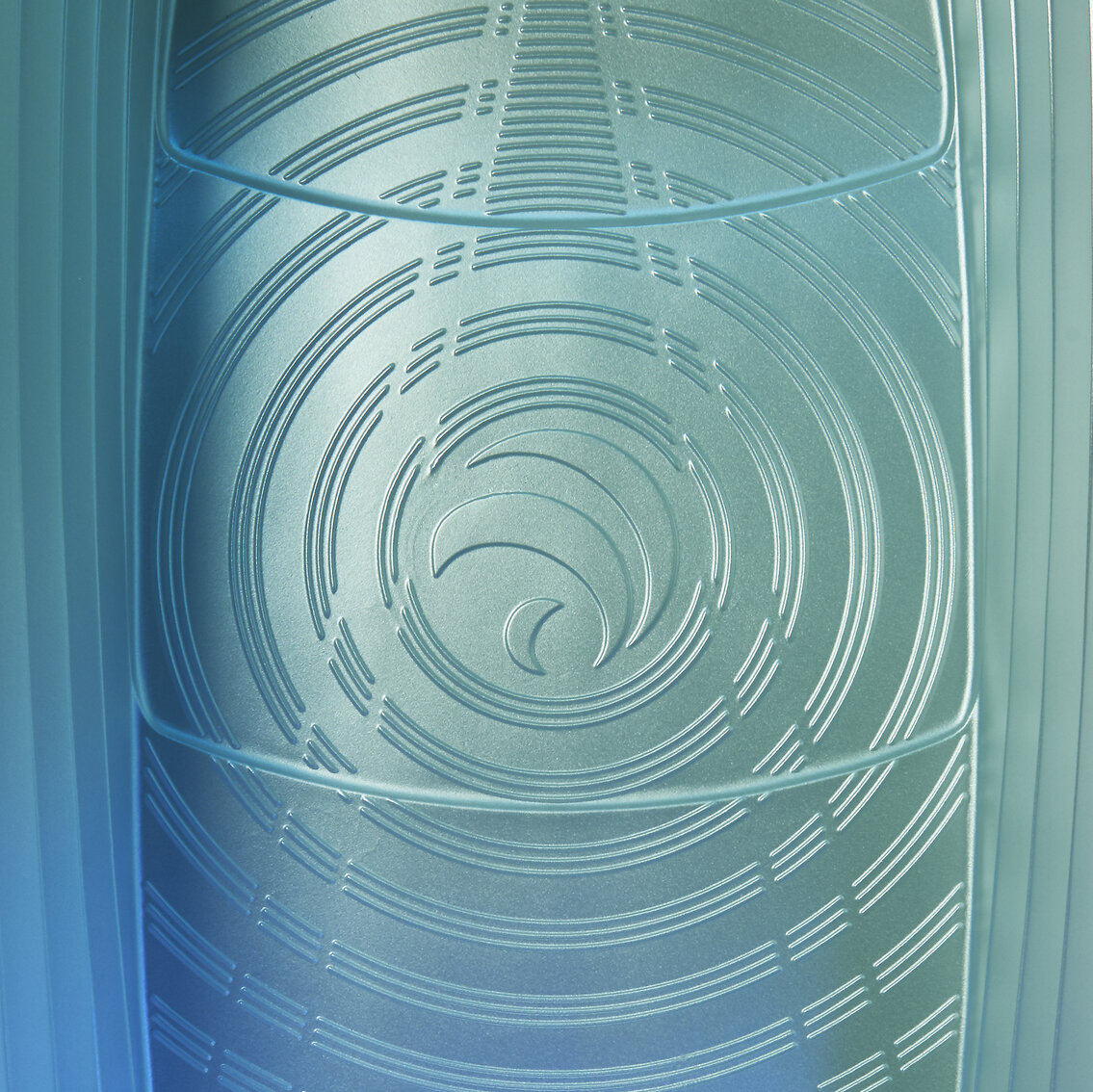 USSPA swim spa pool – elegant design, clean lines, sophisticated details and comfortable swimming.