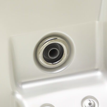 USSPA spa detail – massage jets for complete body relaxation and rejuvenation.