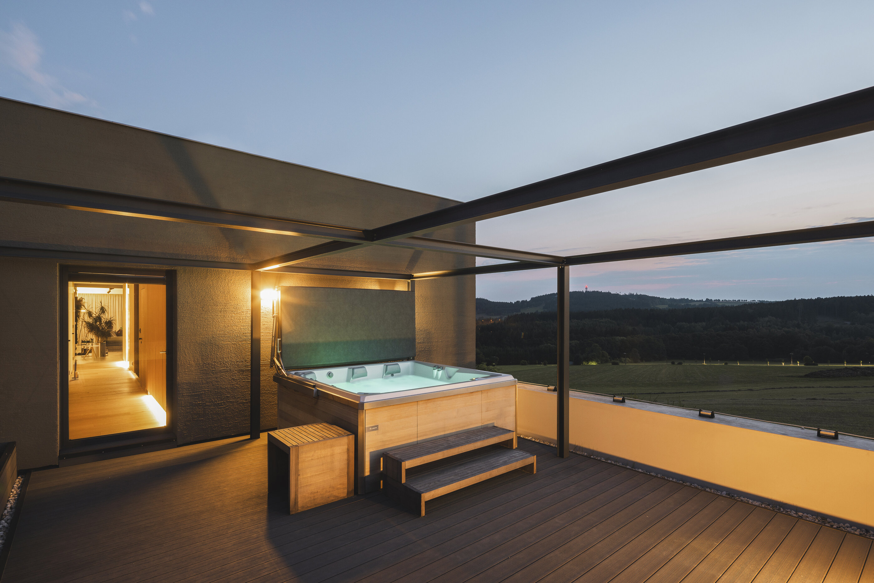USSPA garden spa Virgo iN on the terrace of a family house for wellness from the comfort of your home.
